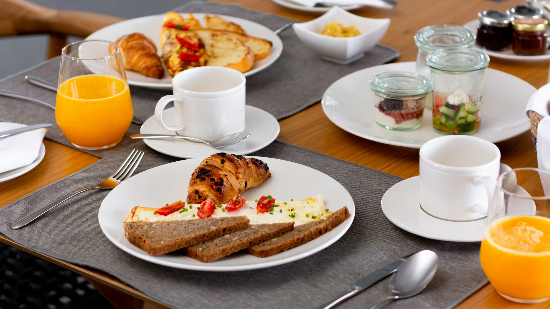 Aeifos Boutique Hotel Breakfast