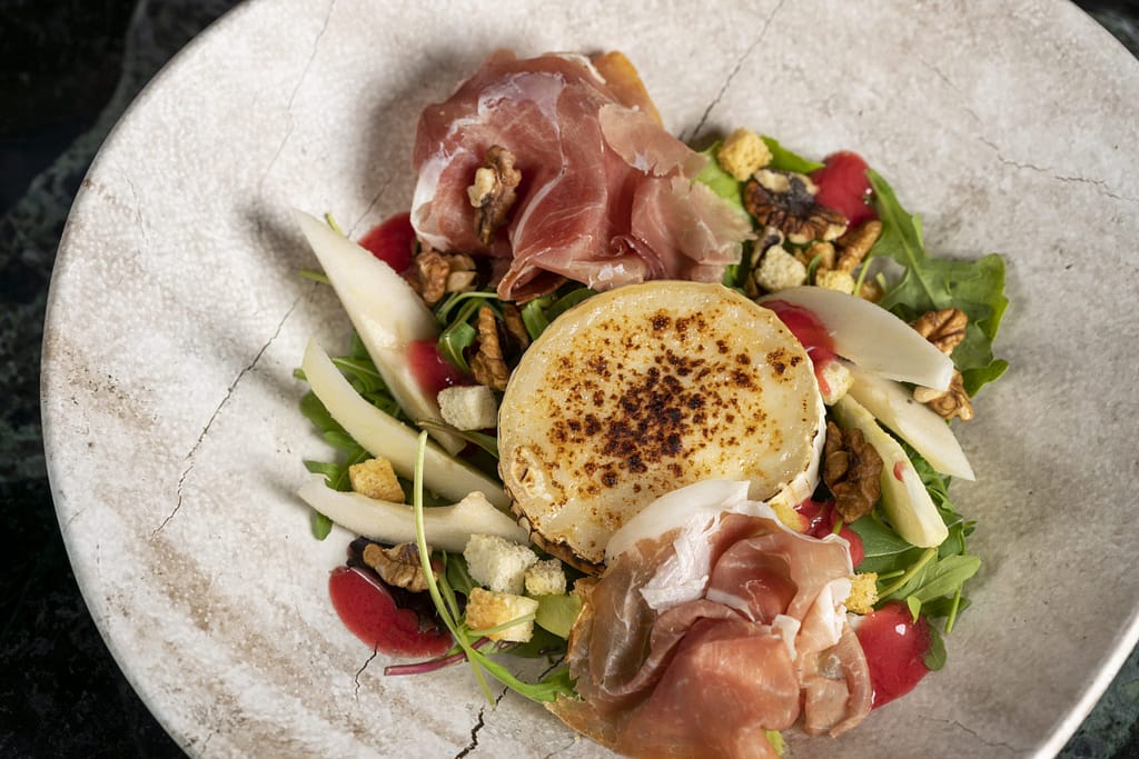 Nuera salad